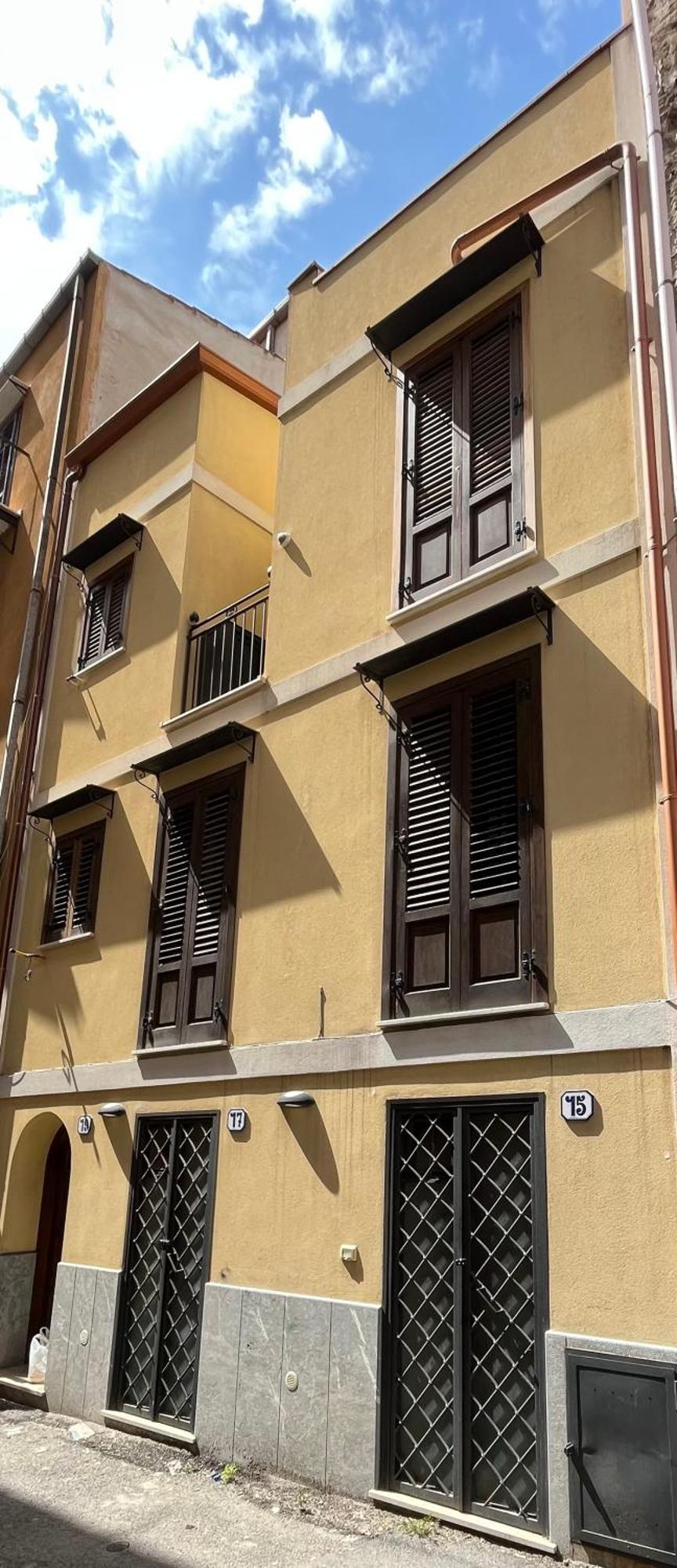 Maquedino holiday home&Terrace Palermo Exterior foto